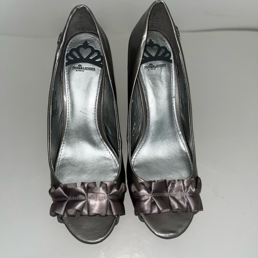 Fergalicious Women's Metallic Peep Toe Heels